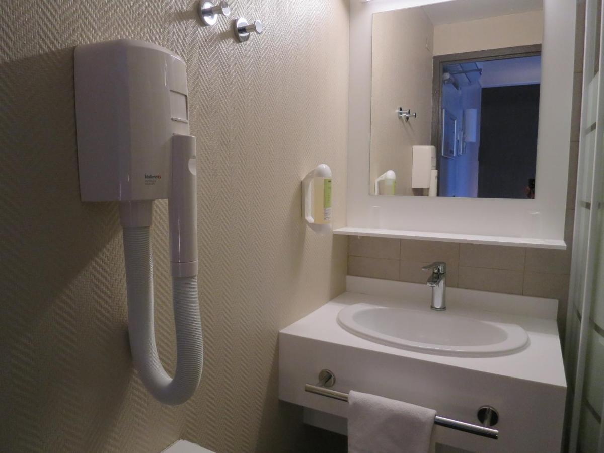 Hotel Wood Inn Bordeaux Aéroport Mérignac Esterno foto